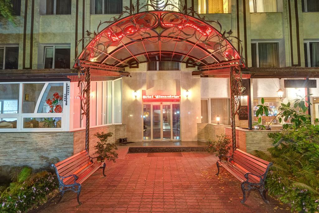 Aleksandria Hotel Kiev Extérieur photo