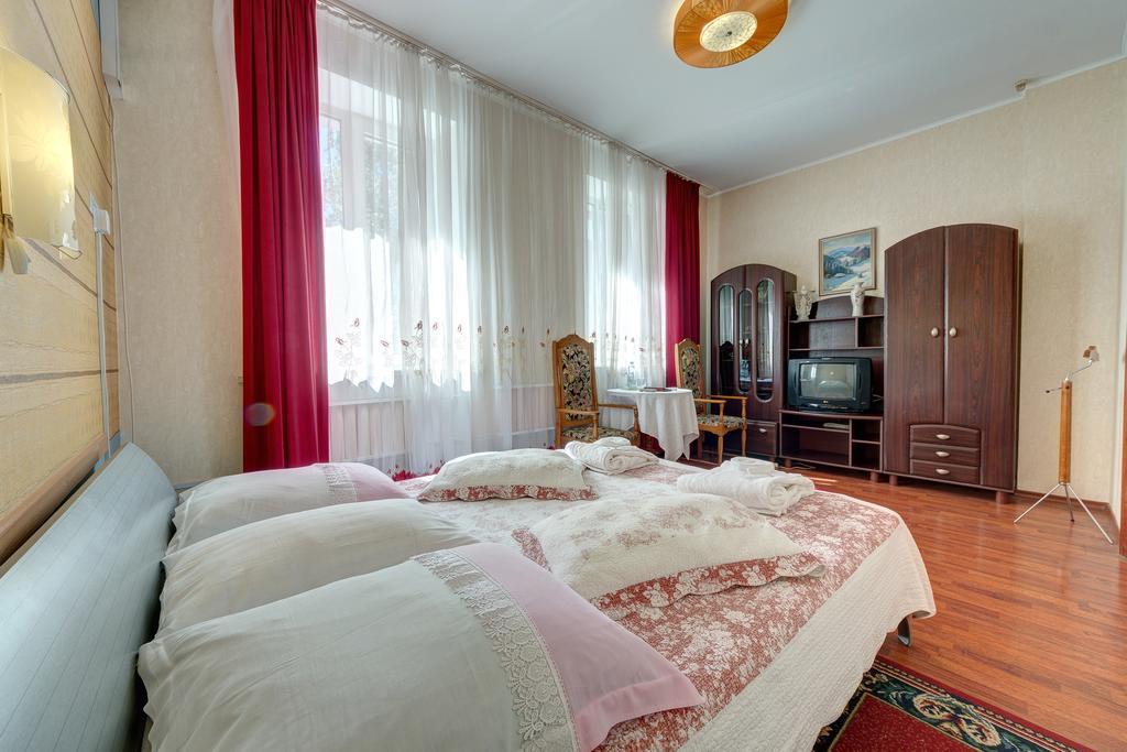 Aleksandria Hotel Kiev Extérieur photo