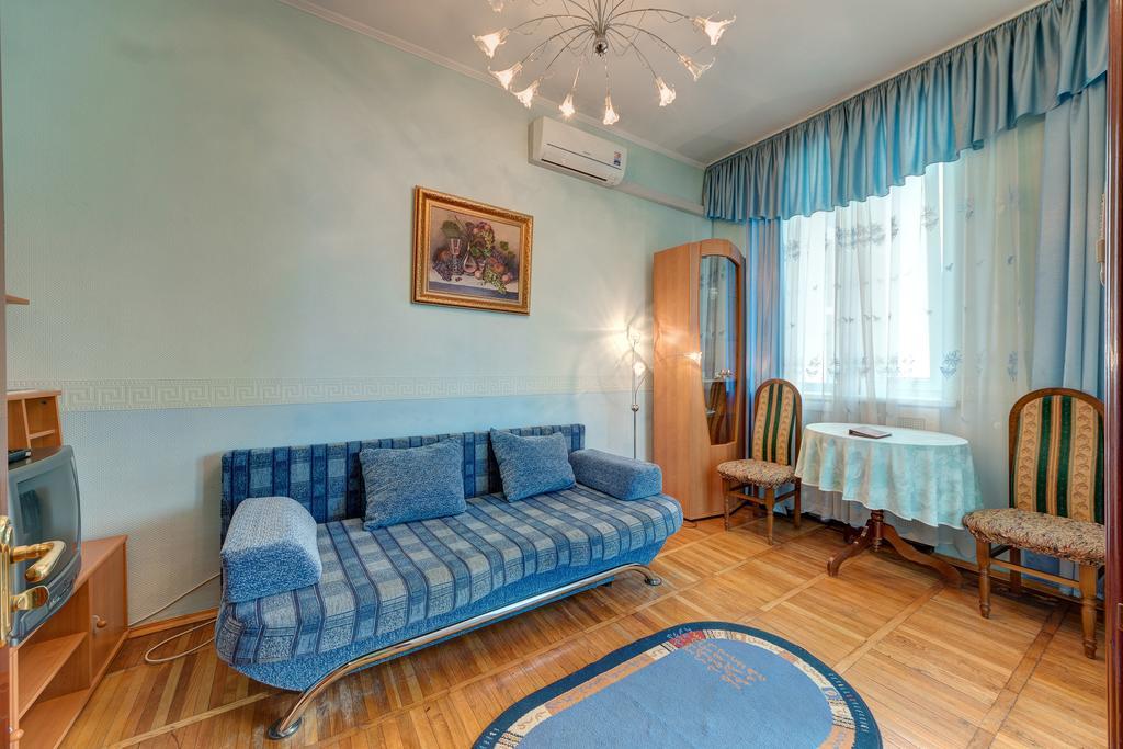 Aleksandria Hotel Kiev Extérieur photo
