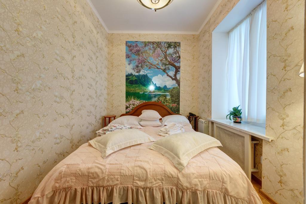 Aleksandria Hotel Kiev Extérieur photo