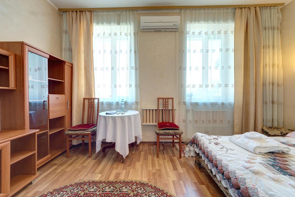 Aleksandria Hotel Kiev Extérieur photo
