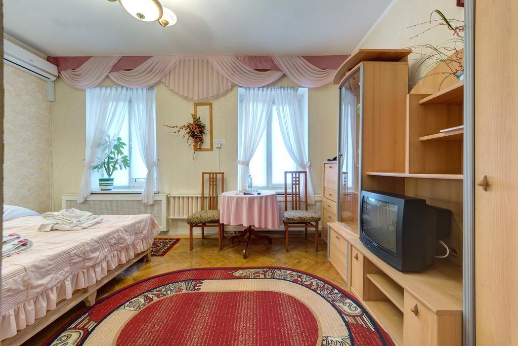 Aleksandria Hotel Kiev Extérieur photo