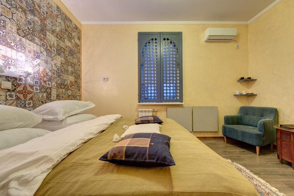 Aleksandria Hotel Kiev Extérieur photo
